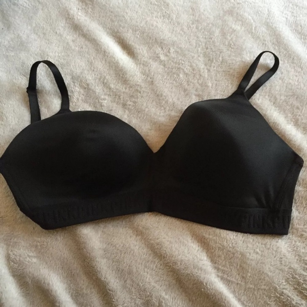 PINK Victoria Secret Wear Everywhere Wireless 34D